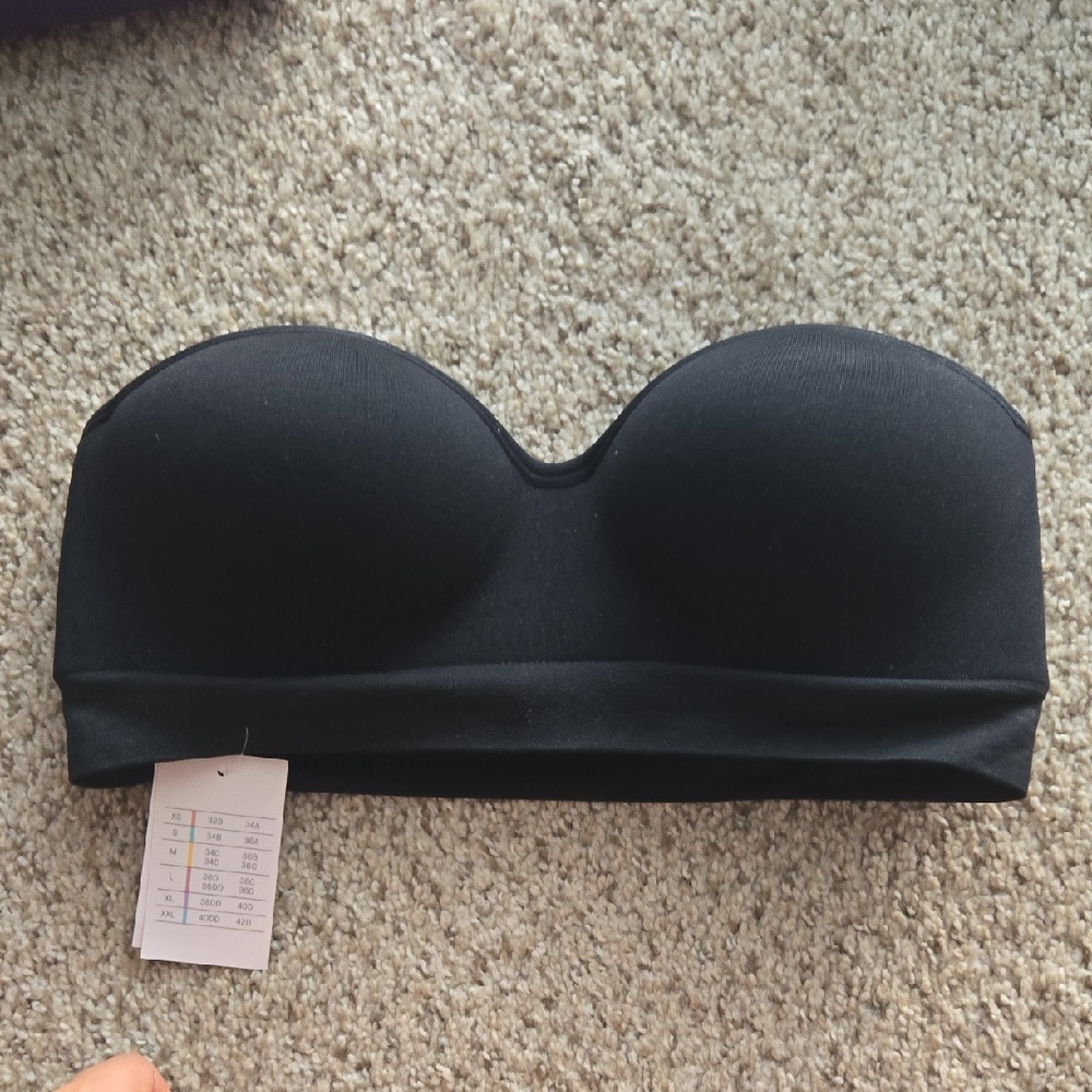 Black Strapless Bandeau Bra